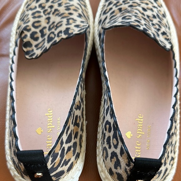 Kate Spade Leopard Slip On Shoes in Excellent Condition Size 8 - Picture 7 of 8
